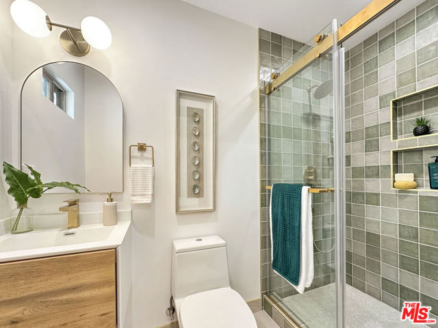 5810 S Halm Avenue, Los Angeles CA: https://media.crmls.org/mediaz/d4270970-efb4-454d-9452-5864dbbeb152.jpg