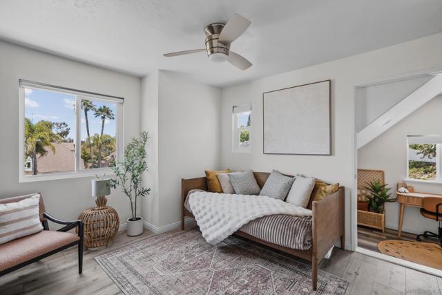 4503 Carnaby, Carlsbad CA: https://media.crmls.org/mediaz/d427fb4d-b716-4483-8fbf-0765d3265a00.jpg