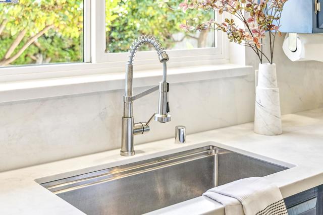 24 Via Hermosa, San Lorenzo CA: https://media.crmls.org/mediaz/d4284ab0-e483-4621-8d7f-3ccc4ac8e303.jpg