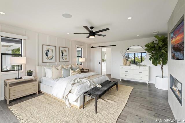 1170 Chinquapin AVE, Carlsbad CA: https://media.crmls.org/mediaz/d428a6bb-7b85-4249-8ccf-9920b9297682.jpg