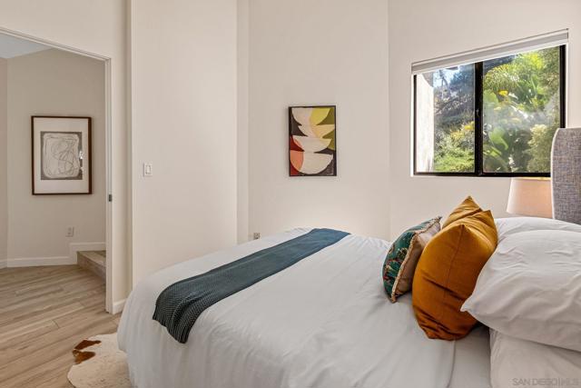 6338 Caminito Del Pastel, San Diego CA: https://media.crmls.org/mediaz/d428a87b-eb7f-4071-8622-ff417593946f.jpg