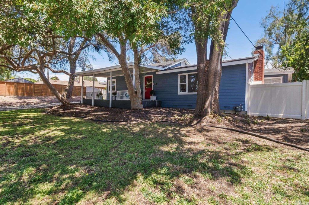 916 Sunset Dr - photo 3