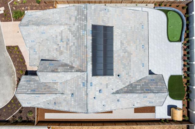 18312 Corte Simon, Morgan Hill CA: https://media.crmls.org/mediaz/d4296a38-1b20-4559-8f8e-b1e9a74de304.jpg