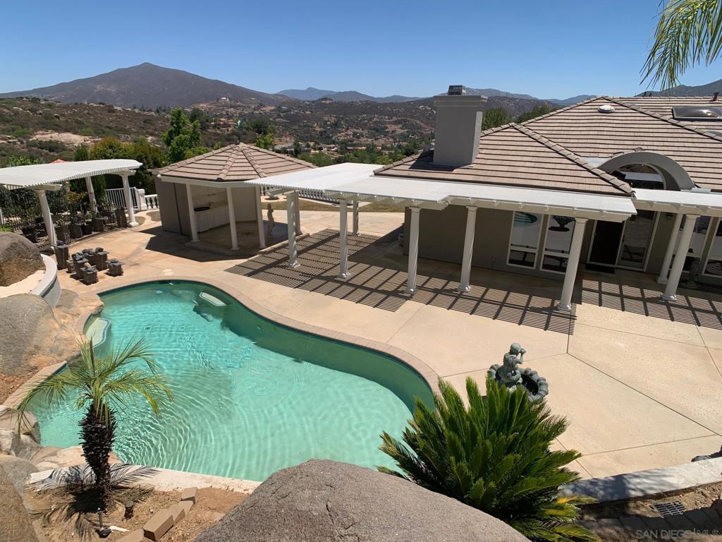 MLS #250034393SD img 63