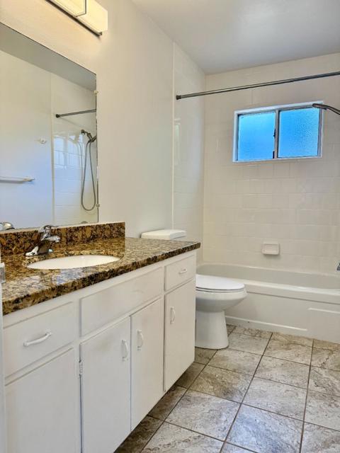 15061508 Kentfield Avenue, Redwood City CA: https://media.crmls.org/mediaz/d42b0931-7122-49f4-abb2-2984bd66a313.jpg