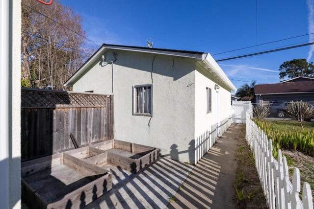 609 Congress Avenue, Pacific Grove CA: https://media.crmls.org/mediaz/d42bc894-8a5d-414f-9a73-23b9a42df39a.jpg