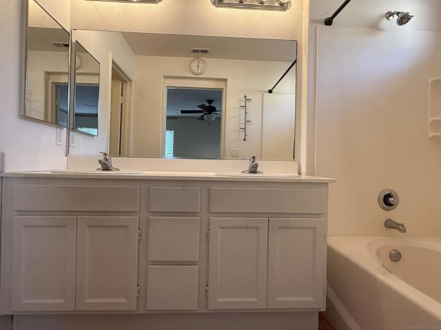 1469 Normandy Dr, Chula Vista CA: https://media.crmls.org/mediaz/d42d17b4-20a3-4a73-8318-f325aea0820f.jpg