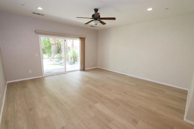 1197 Oro Rdg, Palm Springs CA: https://media.crmls.org/mediaz/d42e4263-ad67-41f0-868f-a74735b1aed6.jpg