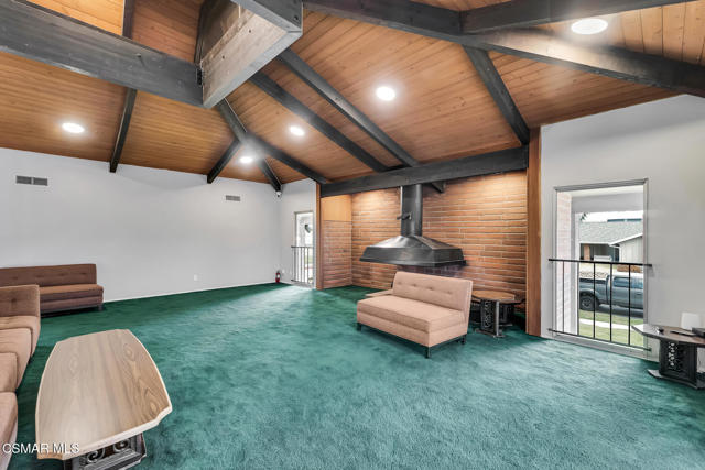 2108 N Brower Street, Simi Valley CA: https://media.crmls.org/mediaz/d42f6282-4bc0-4d8d-95ef-04e8458dae29.jpg