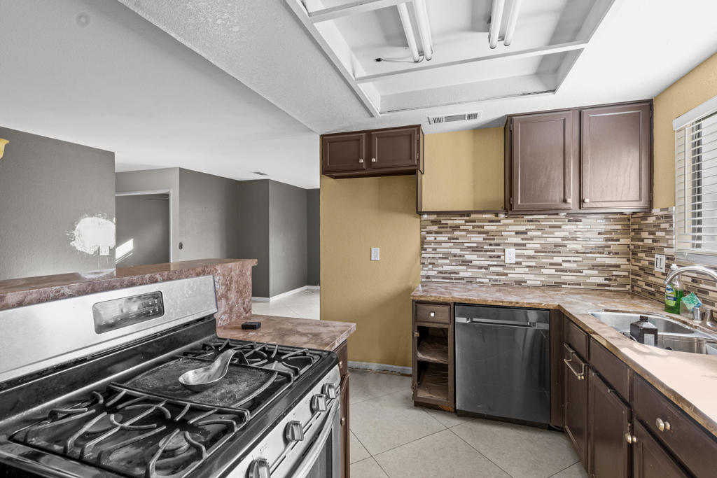 MLS #219139612DA image #5