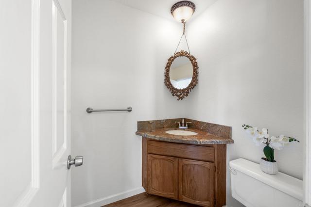 Detail Gallery Image 8 of 66 For 631 Concerto Glen, Escondido,  CA 92025 - 3 Beds | 2/1 Baths