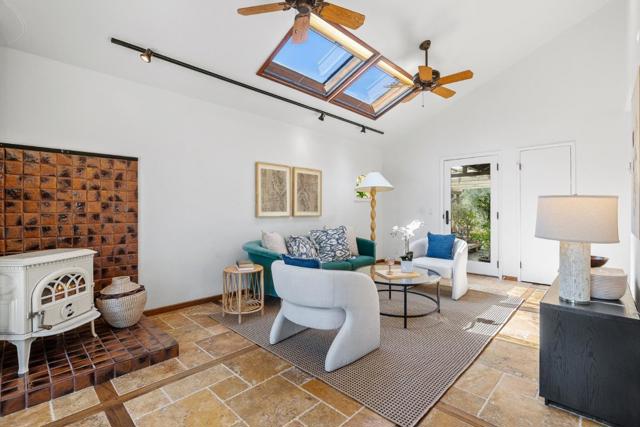 17 Calera Canyon Road,  CA: https://media.crmls.org/mediaz/d4309efa-5cb3-4a47-a63a-1137f173302c.jpg