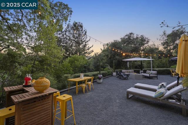 46 E Altarinda, Orinda CA: https://media.crmls.org/mediaz/d430ce8b-9edd-46d7-bdaa-4c4bf52f0957.jpg