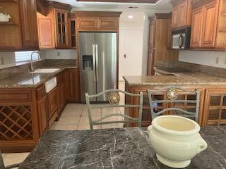 76795 Lark Drive, Indian Wells CA: https://media.crmls.org/mediaz/d430efa8-c8ff-417e-9713-4b122f9c2419.jpg