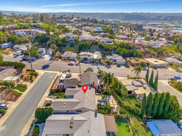 5424 PRINCESS VIEW PL, San Diego CA: https://media.crmls.org/mediaz/d431b2f5-a222-4ed3-af52-00a48758560a.jpg