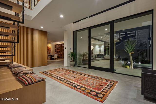 33433 Decker School Road, Malibu CA: https://media.crmls.org/mediaz/d431c4c2-750d-4e9f-9c06-1ca42662370a.jpg