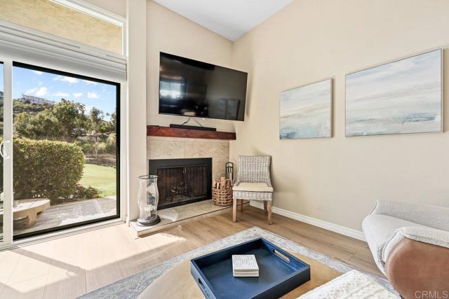 Detail Gallery Image 18 of 43 For 2505 Navarra, Carlsbad,  CA 92009 - 1 Beds | 1/1 Baths