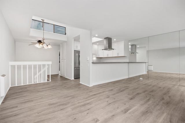 2388 Altisma Way, Carlsbad CA: https://media.crmls.org/mediaz/d4322ede-8351-480d-ac25-448762ee22ef.jpg