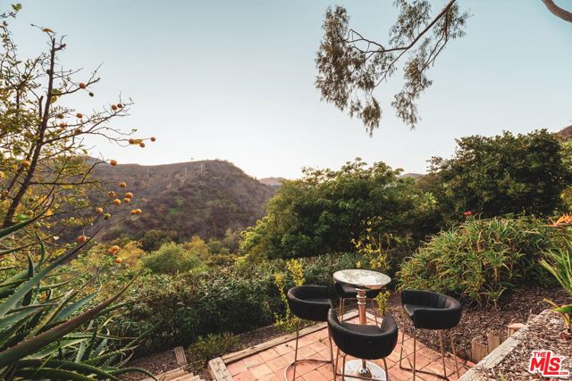 Drew Fenton | 2533 La Condesa Drive Los Angeles CA | MLS: 7120110