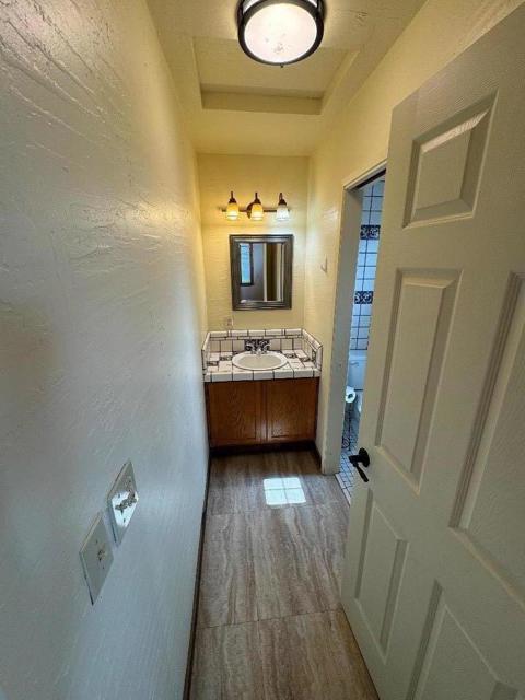 36176 Mile End Road, Soledad CA: https://media.crmls.org/mediaz/d4330be6-88dd-4ec7-906a-8eccd70f883e.jpg