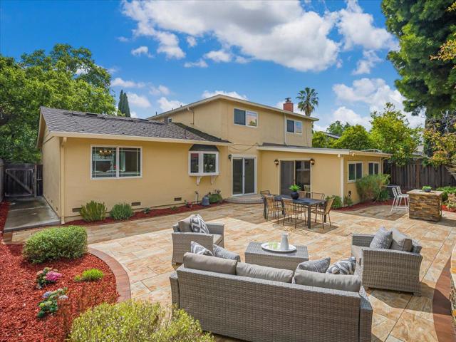 651 Starbush Drive, Sunnyvale CA: https://media.crmls.org/mediaz/d4337aaf-54ae-4c94-9b39-065ab60bacd6.jpg