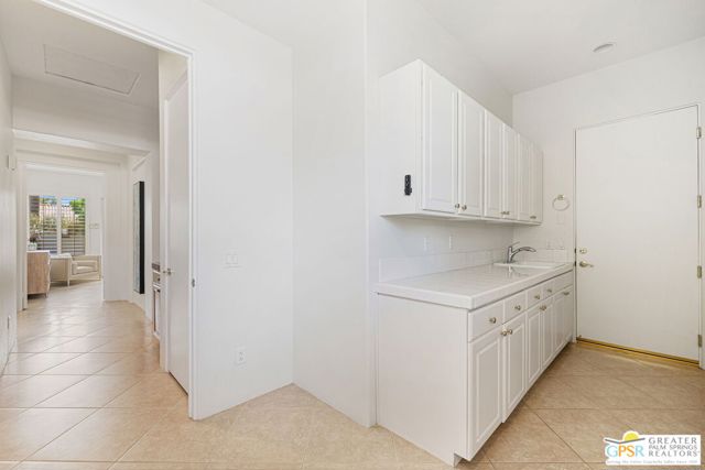 2 Via Elegante, Rancho Mirage, CA 92270