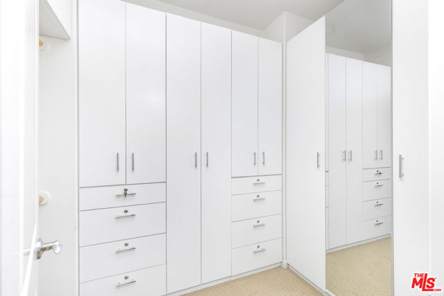 66 Rembrandt, Irvine CA: https://media.crmls.org/mediaz/d435b806-fed4-462c-835b-31bd3bffa6b4.jpg