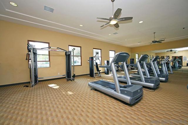 1338 Caminito Fabrizio, Chula Vista CA: https://media.crmls.org/mediaz/d435c303-33ab-4d0b-8591-e59d5c75b9f7.jpg