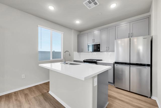 Detail Gallery Image 11 of 38 For 28386 via Solero, Temecula,  CA 92591 - 3 Beds | 2/1 Baths