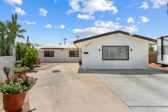 83307 Tourmaline Avenue, Indio CA: https://media.crmls.org/mediaz/d437b3b4-78e1-451c-8281-7d8093d2b2e6.jpg