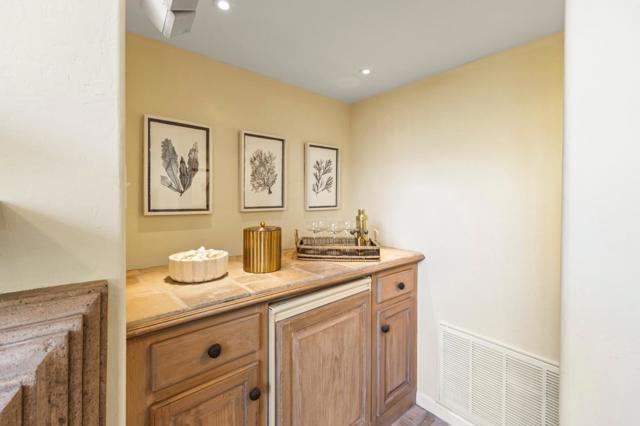 1721 Stone Pine Lane, Menlo Park CA: https://media.crmls.org/mediaz/d43a94ff-1b13-4526-abf5-94365eb3ab6d.jpg
