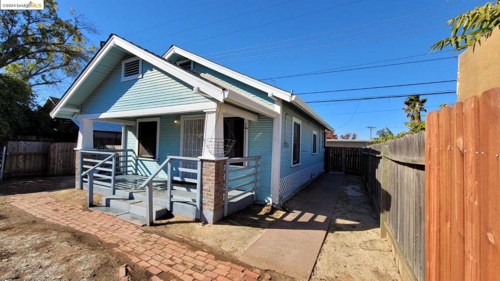 2887 Marysville Blvd