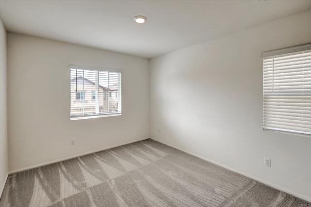 211 Silver Fir Court, Vista CA: https://media.crmls.org/mediaz/d43b615a-98ad-47f7-8fee-ebdc44b993cb.jpg