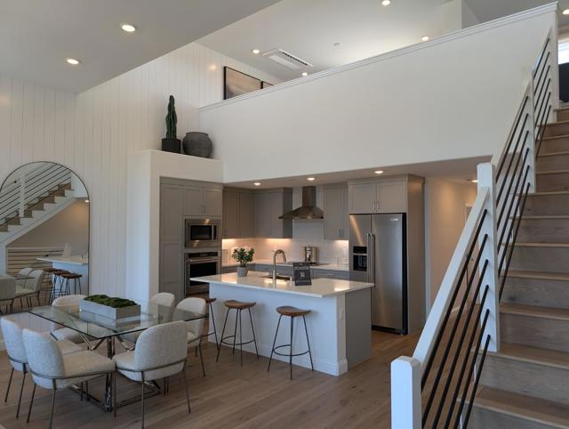 11125 Maple Place, Saratoga CA: https://media.crmls.org/mediaz/d43bc4b7-3d91-4958-a709-32c9df38ed6d.jpg