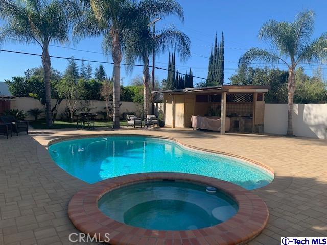 5805 Topeka Drive, Tarzana, CA, 91356 5805 Topeka Drive, Tarzana, CA, 91356