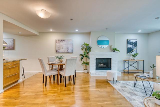 320 Palo Alto Avenue, Palo Alto CA: https://media.crmls.org/mediaz/d43d06e0-2478-40f3-aca0-12ef48652748.jpg