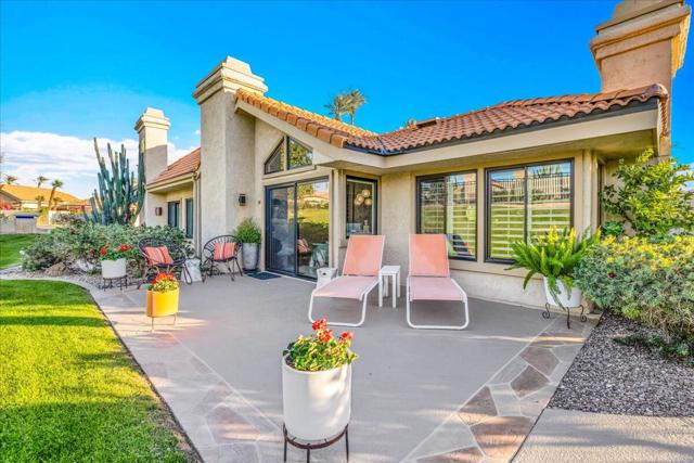 44 Acapulco Drive, Palm Desert CA: https://media.crmls.org/mediaz/d43d8709-3058-42f4-8eea-4276179d12f5.jpg