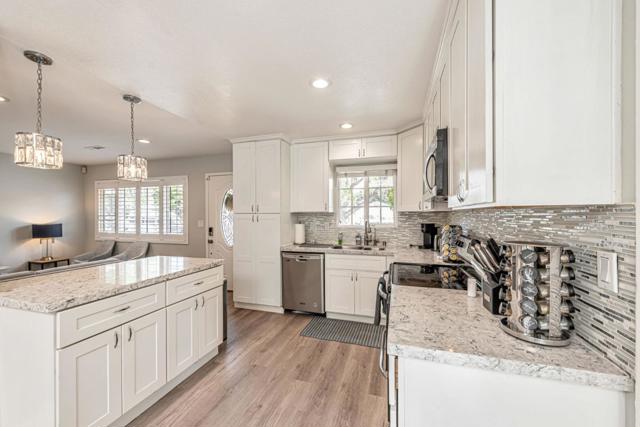 320 Battle Dance Drive, San Jose CA: https://media.crmls.org/mediaz/d43db367-dd4c-42eb-b1ea-06df9da45051.jpg