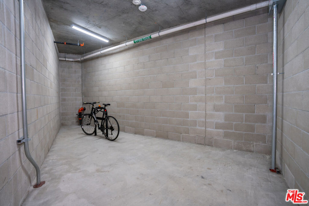 MLS #26873437 image #24