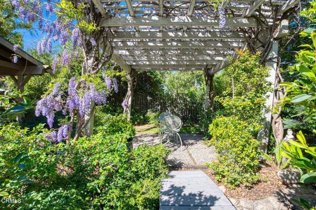 Detail Gallery Image 28 of 34 For 1881 Paloma St, Pasadena,  CA 91104 - 3 Beds | 2 Baths