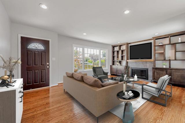 520 Topaz Street, Redwood City CA: https://media.crmls.org/mediaz/d43e7dbd-6d10-4e74-817b-8bf992de67a6.jpg