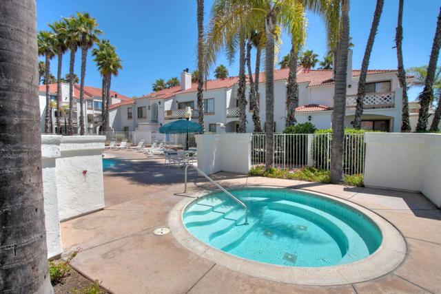 9342 Twin Trails Drive, San Diego CA: https://media.crmls.org/mediaz/d441255f-14fc-43cd-9d65-68c99c2cfa3e.jpg