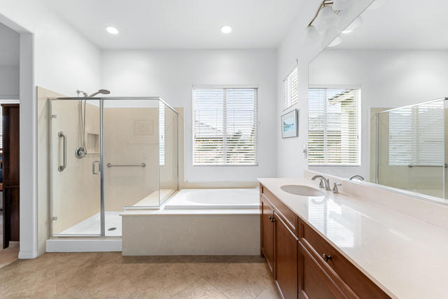 Image 22 of 48 For 42897 Cusino Court