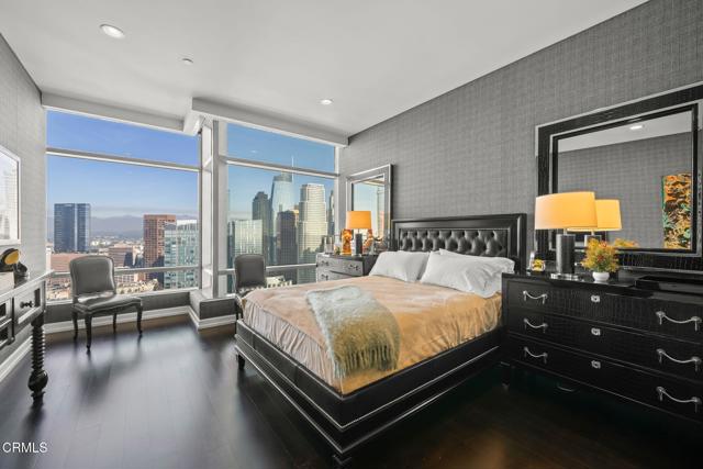 Detail Gallery Image 9 of 18 For 900 W Olympic Bld 36j,  Los Angeles,  CA 90015 - 2 Beds | 3 Baths