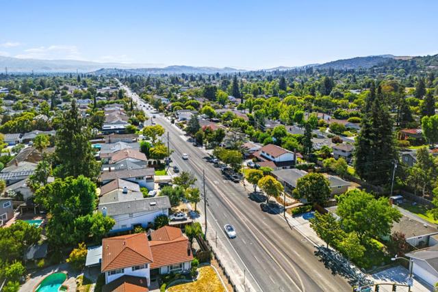 14510 Blossom Hill Road, Los Gatos CA: https://media.crmls.org/mediaz/d44411ac-078c-420c-ae0a-b3cd1481fd97.jpg