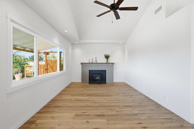 Detail Gallery Image 10 of 38 For 535 Minnesota Ave, Fallbrook,  CA 92028 - 3 Beds | 2 Baths