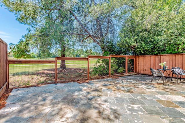 347 Kinross Drive, Walnut Creek CA: https://media.crmls.org/mediaz/d44696e8-e6ea-4f6c-b832-28604ddc70fa.jpg