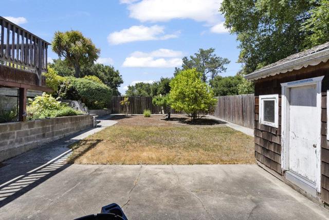 2440 Rosewood Drive, San Bruno CA: https://media.crmls.org/mediaz/d446c12d-1047-4afe-bf30-7fc41abb1ee0.jpg