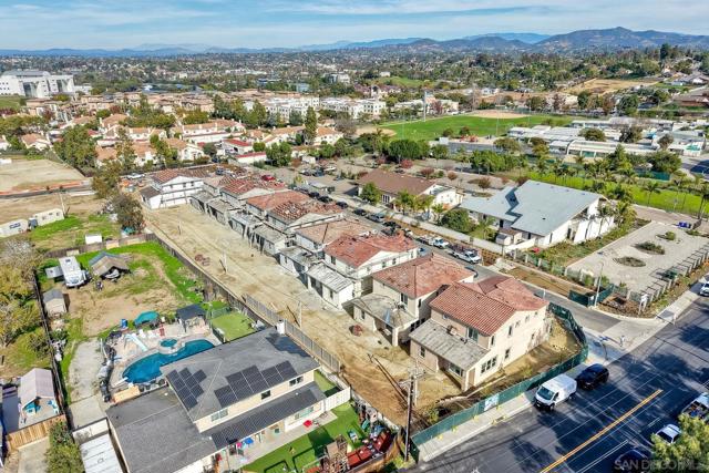 793 Michael Ct, Vista CA: https://media.crmls.org/mediaz/d447f77d-ce04-4a61-af0f-57c54f3a70d8.jpg