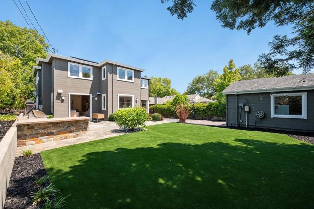 1509 Los Montes Drive, Burlingame CA: https://media.crmls.org/mediaz/d448012d-bf8e-4829-8dc7-28133aec2eb5.jpg